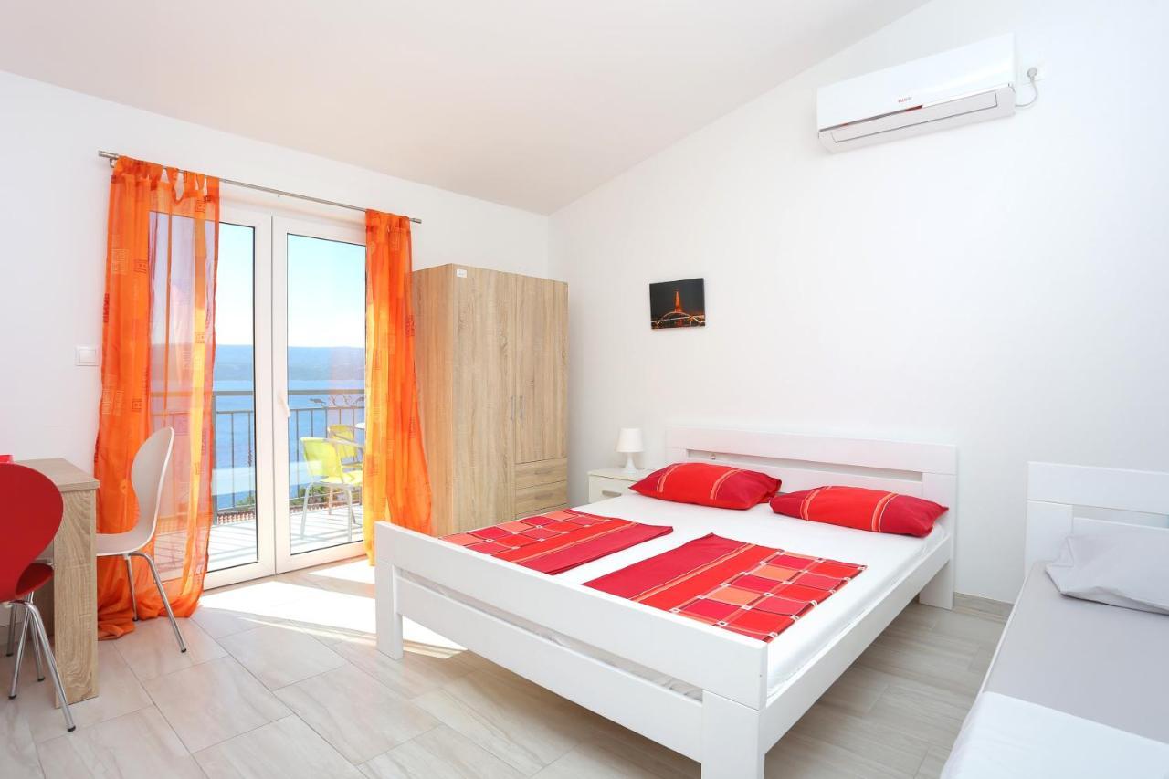 Apartments With A Parking Space Stanici, Omis - 17894 Luaran gambar